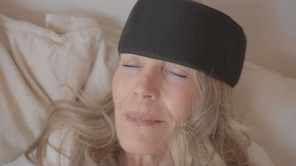 Red Light Therapy Before Bed: My 20-Minute Nervous System Reset